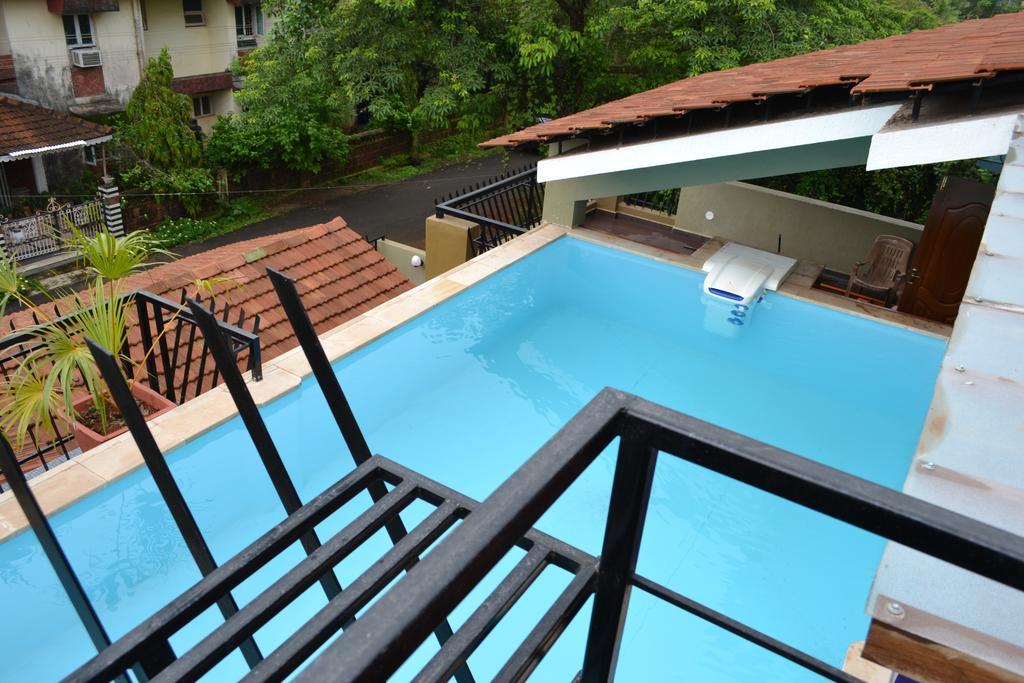 Casa Tropicana - Hotel & Homestays Panaji Exterior photo