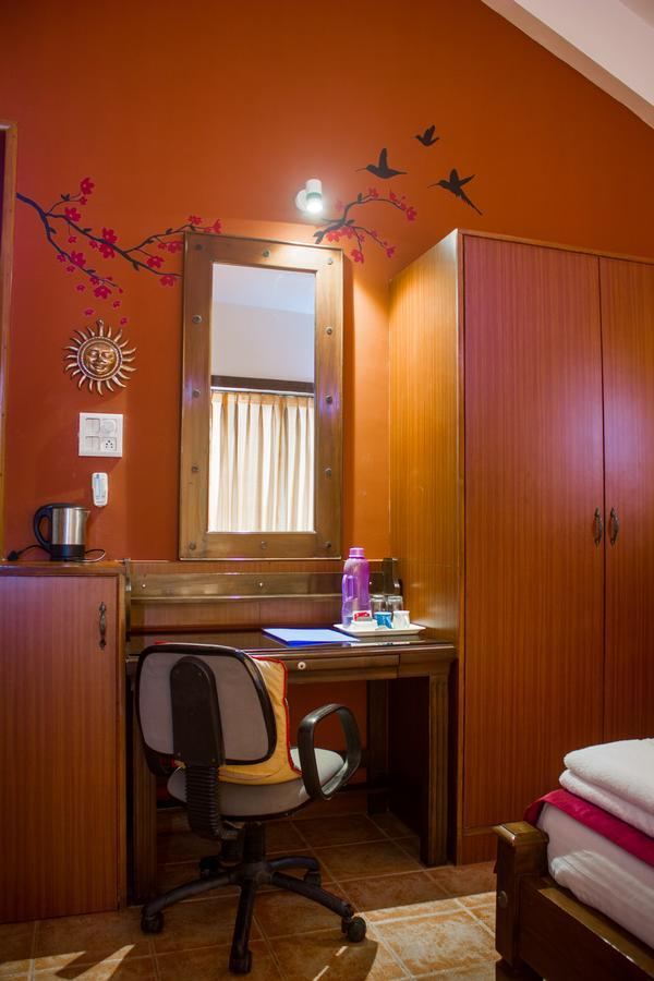 Casa Tropicana - Hotel & Homestays Panaji Exterior photo