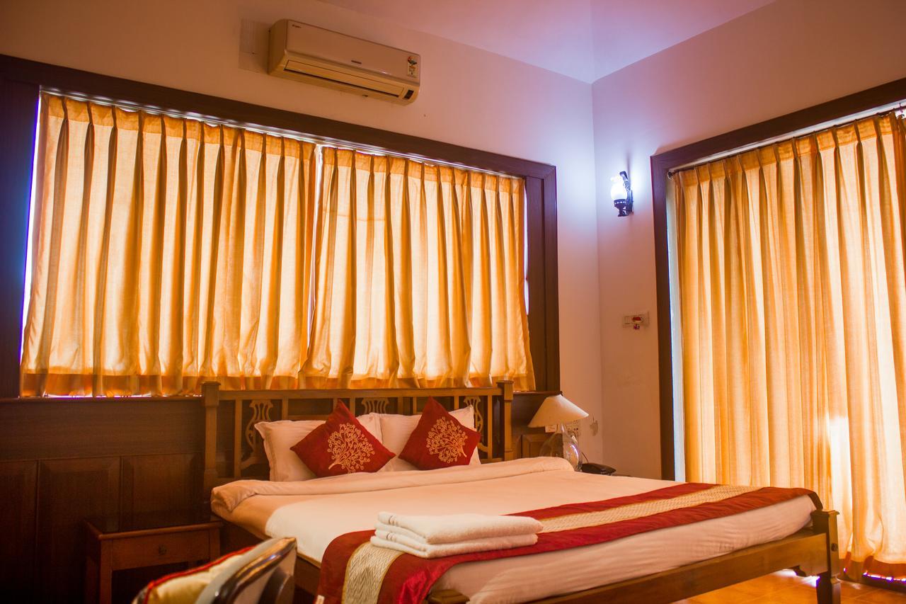 Casa Tropicana - Hotel & Homestays Panaji Exterior photo